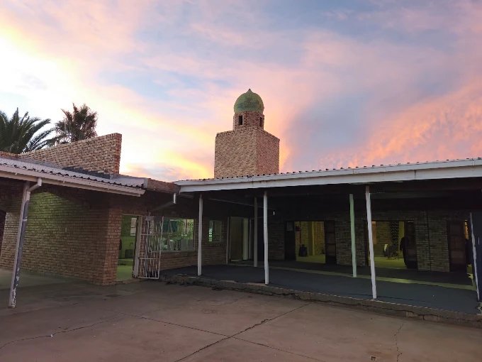 Roodepan Masjid at Sunset — Roodepan, Kimberley